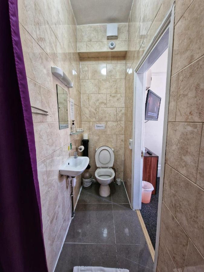Portsmouth Budget Hotels - All Rooms Are En-Suite Exteriör bild