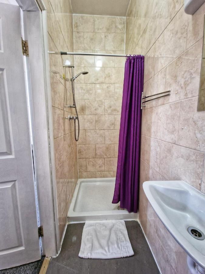 Portsmouth Budget Hotels - All Rooms Are En-Suite Exteriör bild